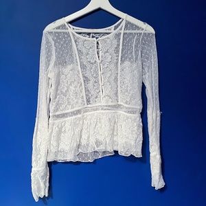 Free People Lace beautiful blouse